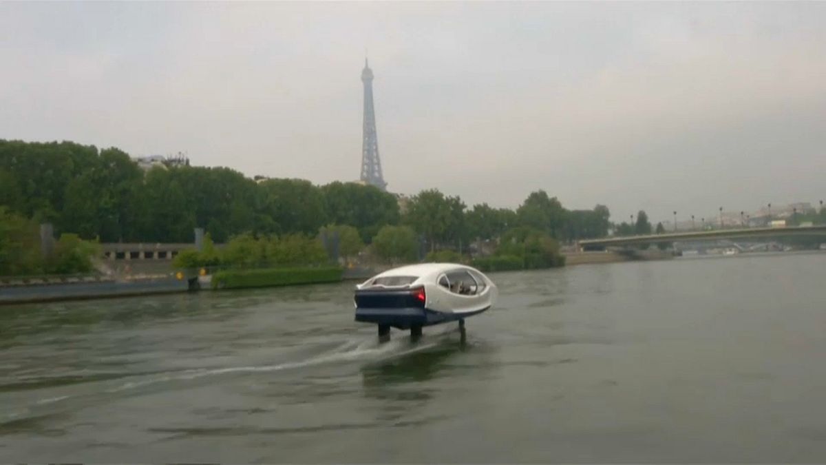 "Летающее такси" в Париже