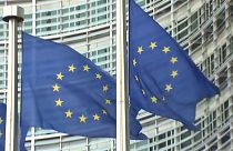 Dívida italiana preocupa Comissão Europeia