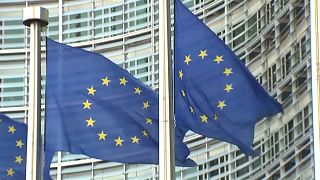Dívida italiana preocupa Comissão Europeia
