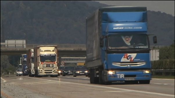 Taşımacılık sektörü temiz enerjiye geçişi tartışıyor Taşımacılık sektörü temiz enerjiye geçişi tartışıyor