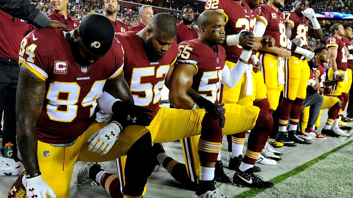 NFL: Πρόστιμο σε όσους γονατίζουν στον εθνικό ύμνο