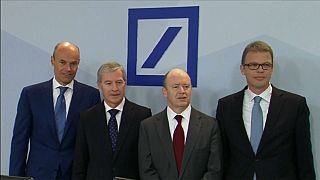Deutsche Bank yedi binden fazla çalışanı işten çıkarıyor
