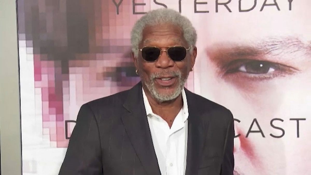Morgan Freeman apologises after assault claim