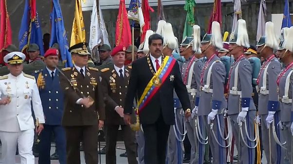 Nicolás Maduro für eine zweite Amtszeit vereidigt Nicolás Maduro für eine zweite Amtszeit vereidigt