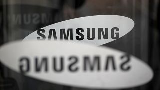 Samsung condenada a pagar 460 milhões de euros à Apple