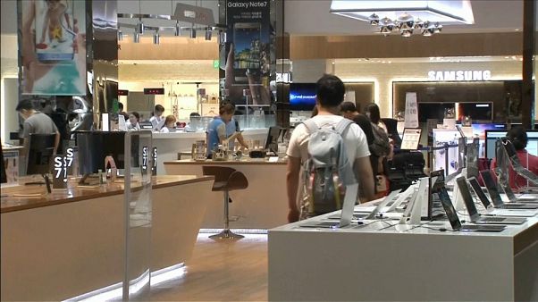 Samsung tendrá que pagar 460 millones de euros a Apple por plagio Samsung tendrá que pagar 460 millones de euros a Apple por plagio