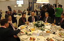 Экс-канцлер ФРГ Шредер защищает "Северный поток-2"