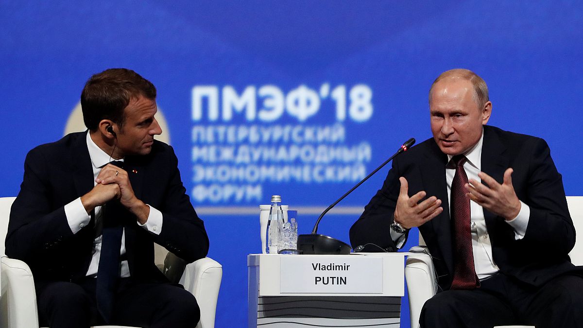 Macron'un SPIEF'e katılımı Rusya'yı memnun etti