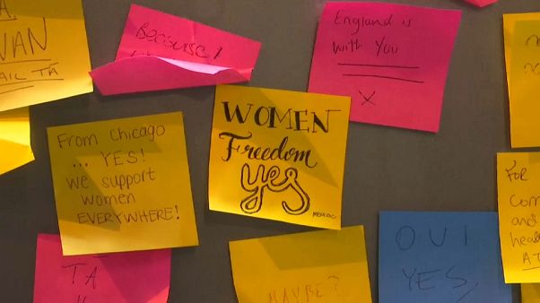 Ventaja del 69% para el "SÍ" en el referéndum irlandés sobre el aborto, según sondeos Ventaja del 69% para el "SÍ" en el referéndum irlandés sobre el aborto, según sondeos