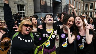 Ιρλανδία: Ιστορικό «Ναι» στο δικαίωμα των γυναικών στις αμβλώσεις