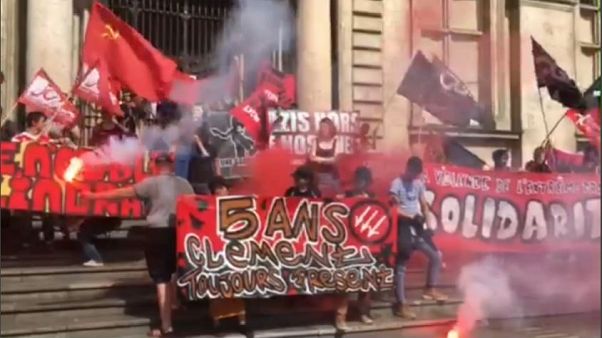 Francia in piazza contro le riforme Macron Francia in piazza contro le riforme Macron