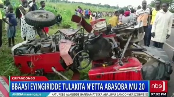 Uganda'da korkunç kaza onlarca can aldı Uganda'da korkunç kaza onlarca can aldı