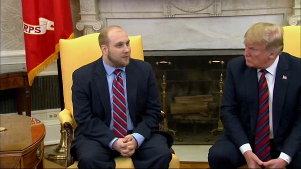 Venezuela libera a un preso estadounidense en señal de "acercamiento" Venezuela libera a un preso estadounidense en señal de "acercamiento"
