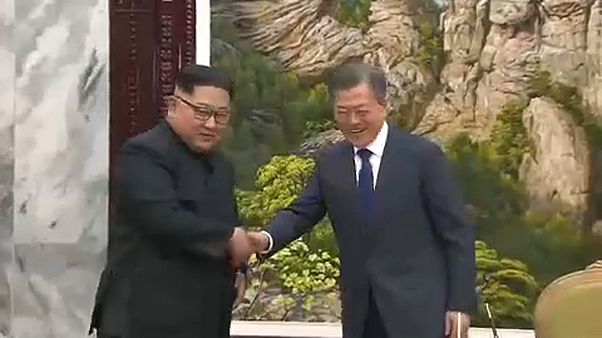 Nordkorea weiter zu Gipfel mit Trump bereit Nordkorea weiter zu Gipfel mit Trump bereit