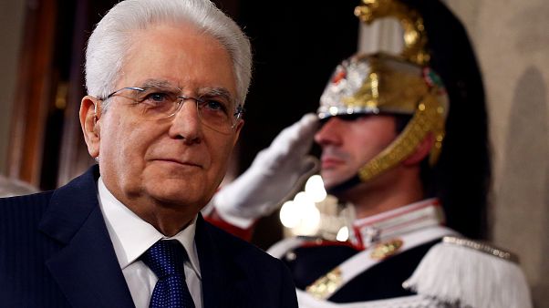 Mattarella fait de la résistance Mattarella fait de la résistance
