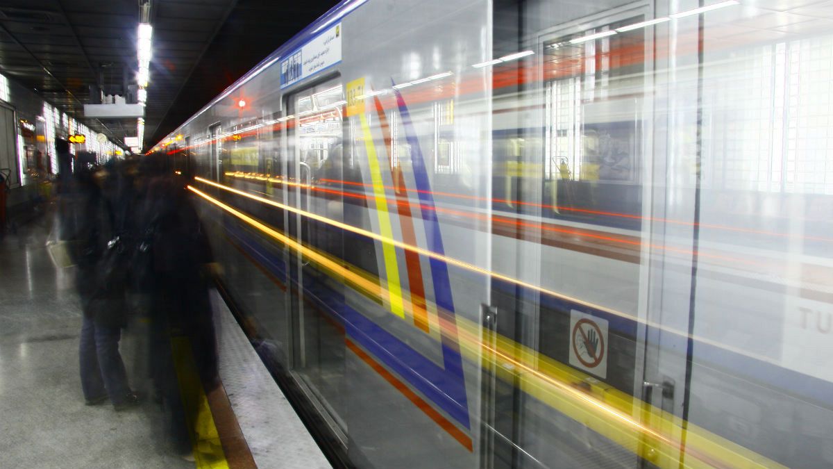اشتدلر سوئیس قرارداد فروش واگن برای مترو تهران کرج را معلق می‌کند