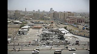 قتلى وجرحى في غارة للمقاتلات السعودية على محطة للوقود في صنعاء 