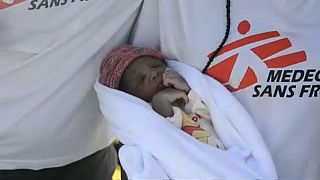 « Miracle », un bébé migrant né en mer