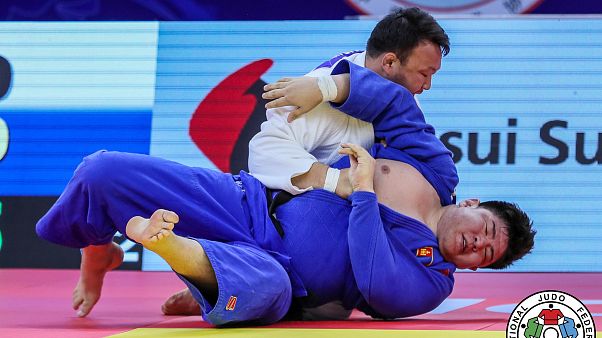 Momento da final entre Naidan Tuvshinbayar e Duurenbayar Ulziibayar Momento da final entre Naidan Tuvshinbayar e Duurenbayar Ulziibayar