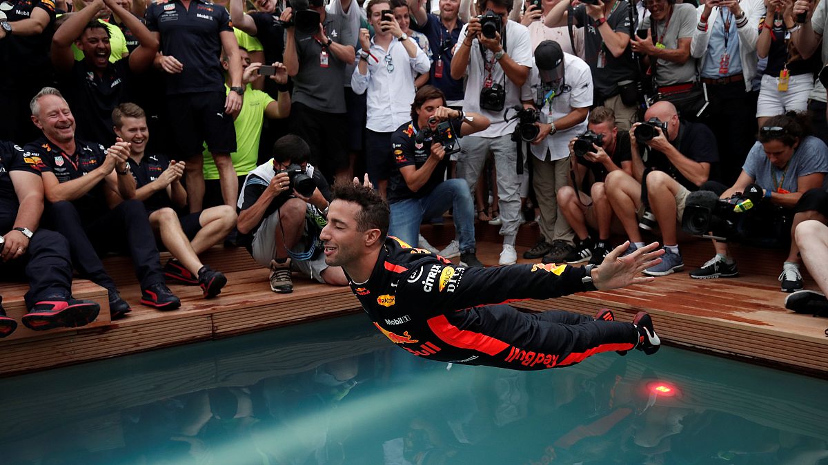 Ricciardo magabiztosan győzött Monacóban