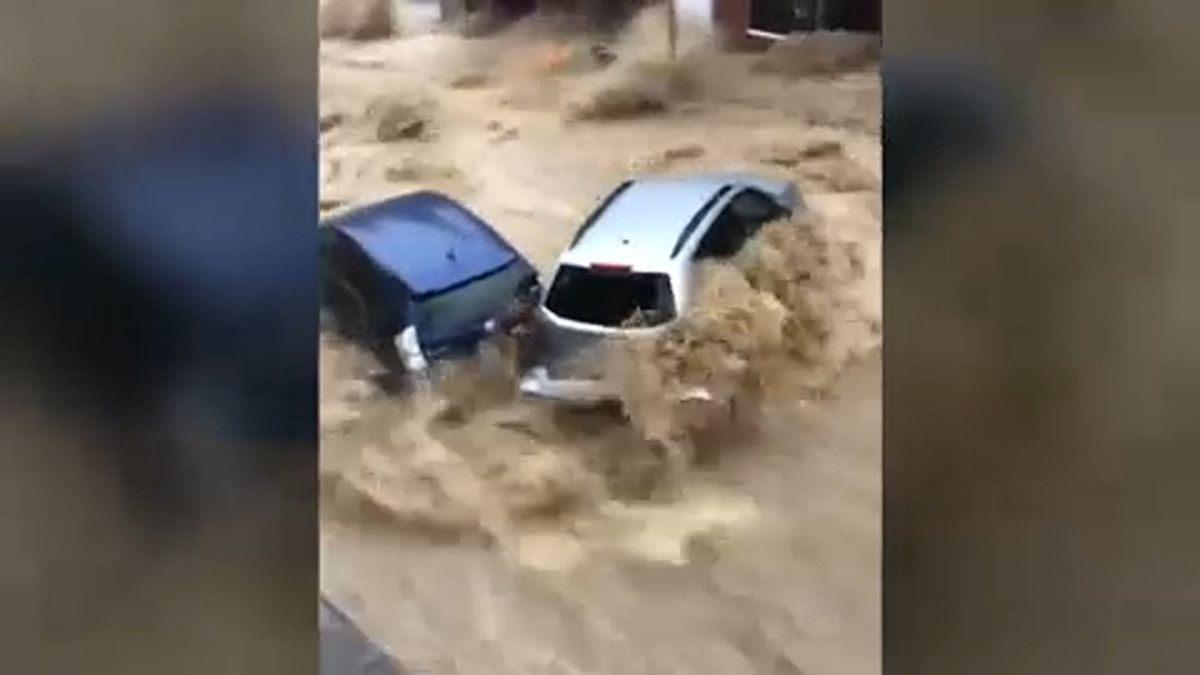 Piszkos áradat vágtatott át egy amerikai városon