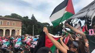  İtalya Bisiklet Turu'nda İsrail protestosu