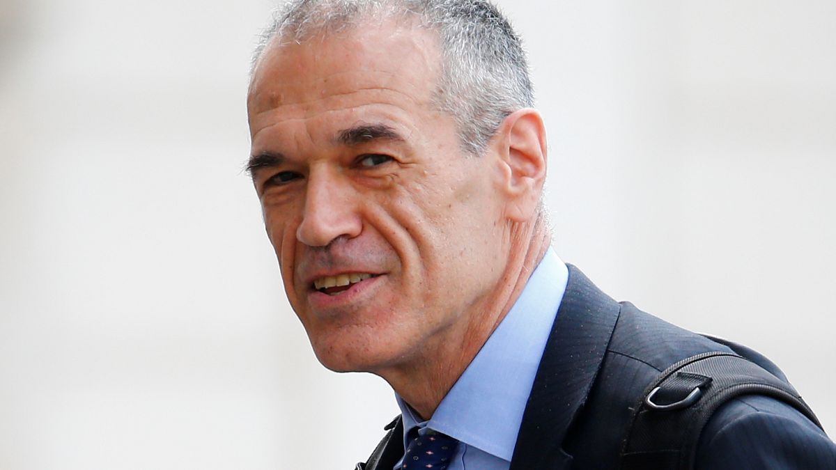 Carlo Cottarelli 'accepts mandate to try and form next Italian government'