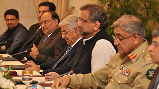 دولت پاکستان نصیر‌الملک،‌ دادستان کل پیشین این کشور را به عنوان نخست‌وزیر موقت برگزید