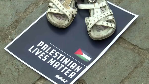 Une paire de chaussures pour chaque mort dans le conflit palestinien Une paire de chaussures pour chaque mort dans le conflit palestinien