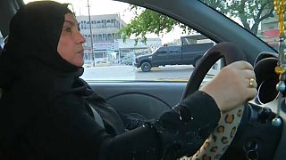 كفاح (أم علي) أول سائقة أجرة في العراق