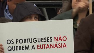 Portogallo: il parlamento dice no all'eutanasia