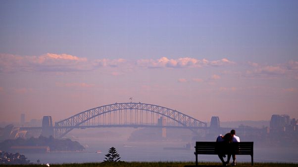 Sydney dans la brume Sydney dans la brume