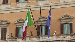 بوادر أزمة دستورية تعصف بإيطاليا..تعرّف على ملامحها