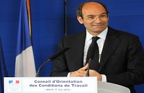 اتهام وزير العمل الفرنسي السابق إيريك فورت في قضية التمويل الليبي لحملة ساركوزي