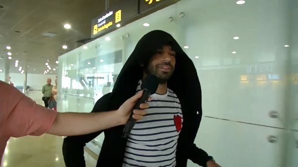Calcio: Mohamed Salah in Spagna per curare la spalla infortunata Calcio: Mohamed Salah in Spagna per curare la spalla infortunata