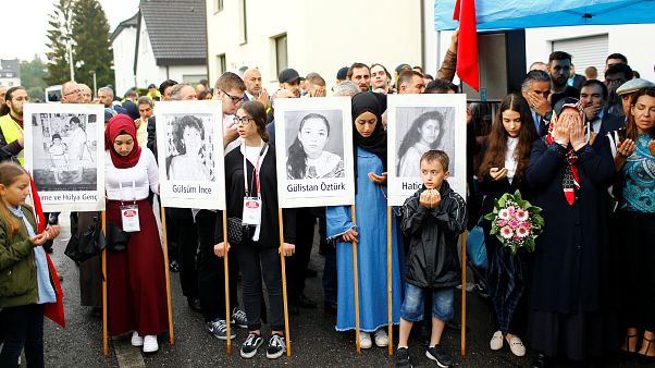 En mémoire des victimes turques de Solingen En mémoire des victimes turques de Solingen