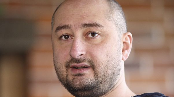 Asesinado en Kiev un periodista ruso crítico con el Kremlin Asesinado en Kiev un periodista ruso crítico con el Kremlin