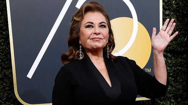 «Κόβουν» την σειρά "Roseanne" μετά από ρατσιστικό tweet της πρωταγωνίστριάς «Κόβουν» την σειρά "Roseanne" μετά από ρατσιστικό tweet της πρωταγωνίστριάς