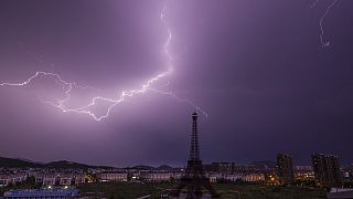Tempestade na Cidade Luz