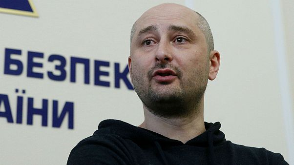 Ukraine : le journaliste russe Arkadi Babtchenko est vivant Ukraine : le journaliste russe Arkadi Babtchenko est vivant