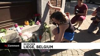 Liege kenti terör kurbanlarına ağlıyor