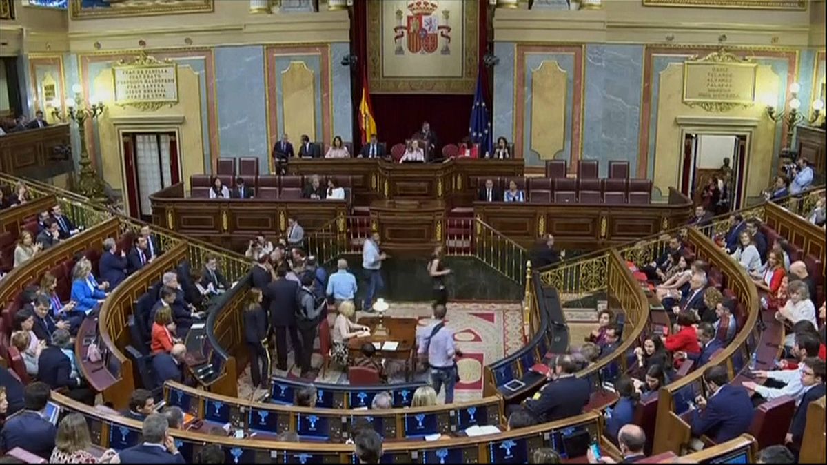 Está aberta a porta à destituição de Rajoy