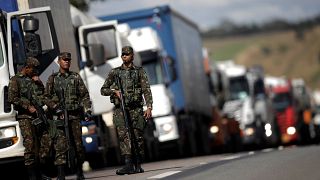 Camionista morre durante protesto no Brasil