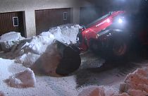 Дождь, град и молнии