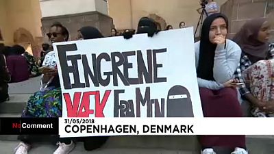 Betiltják a burkát Dániában