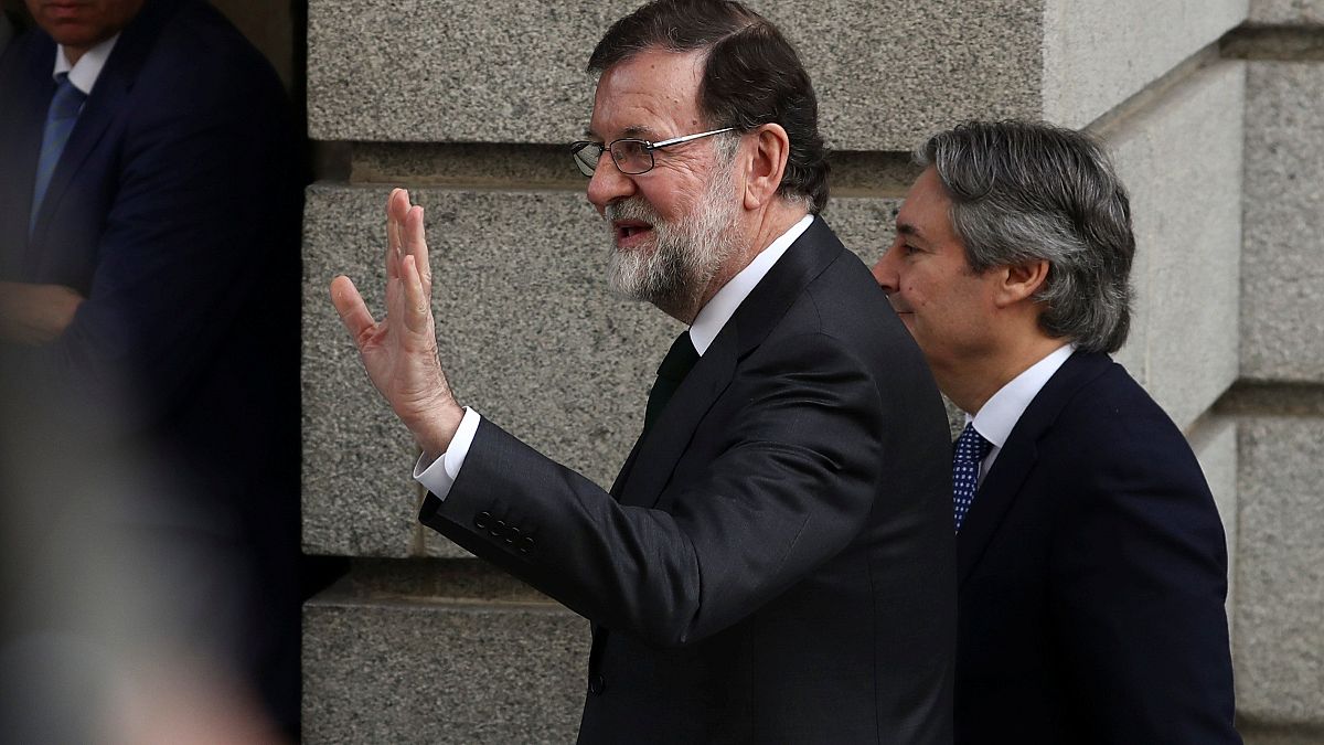 Leváltották Mariano Rajoy spanyol kormányfőt