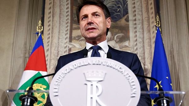 El jurista Giuseppe Conte jura el cargo de primer ministro de Italia El jurista Giuseppe Conte jura el cargo de primer ministro de Italia