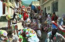 رقص شیطان در خیابان‌های ونزوئلا