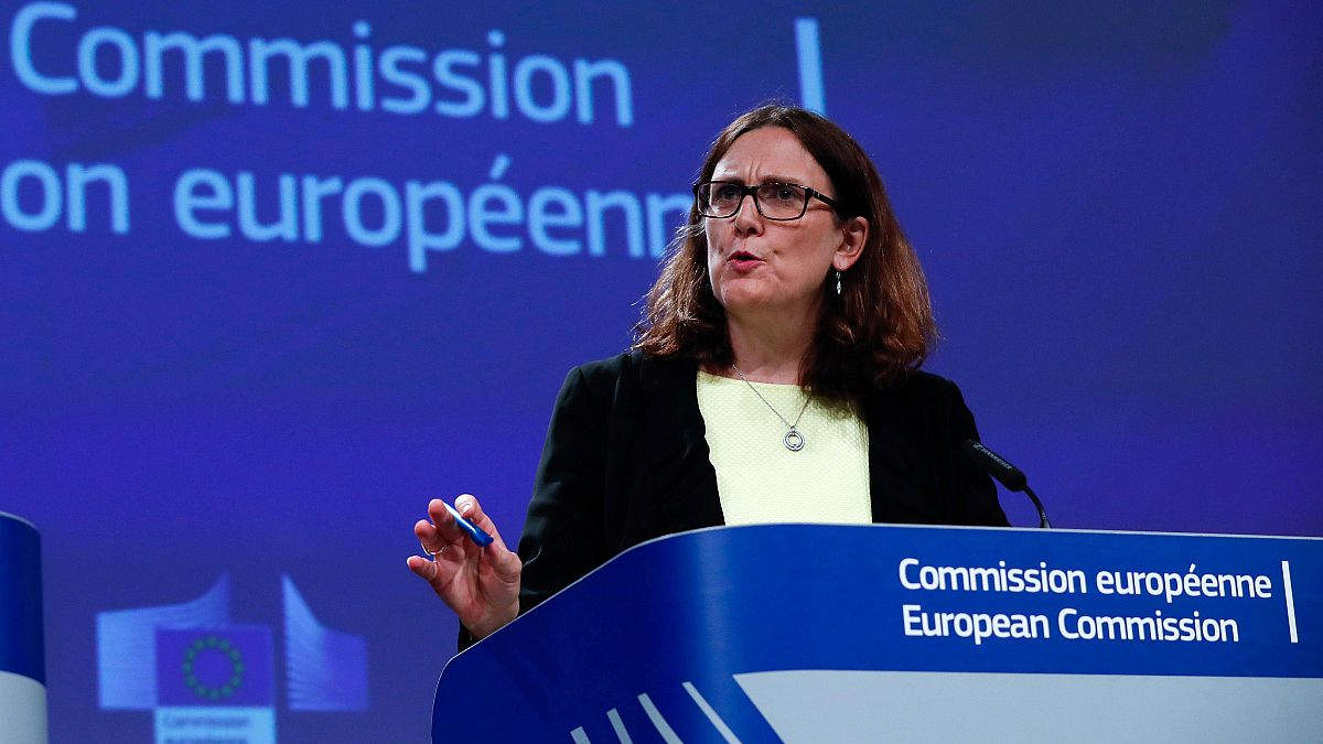 Comissária Europeia Comércio Cecilia Malmstrom em conferência de imprensa