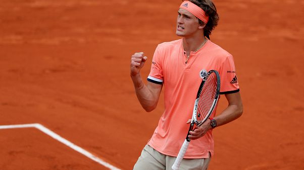 Roland-Garros : Djokovic et Zverev dans la douleur Roland-Garros : Djokovic et Zverev dans la douleur